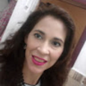 Meet your Posher, Ana carola